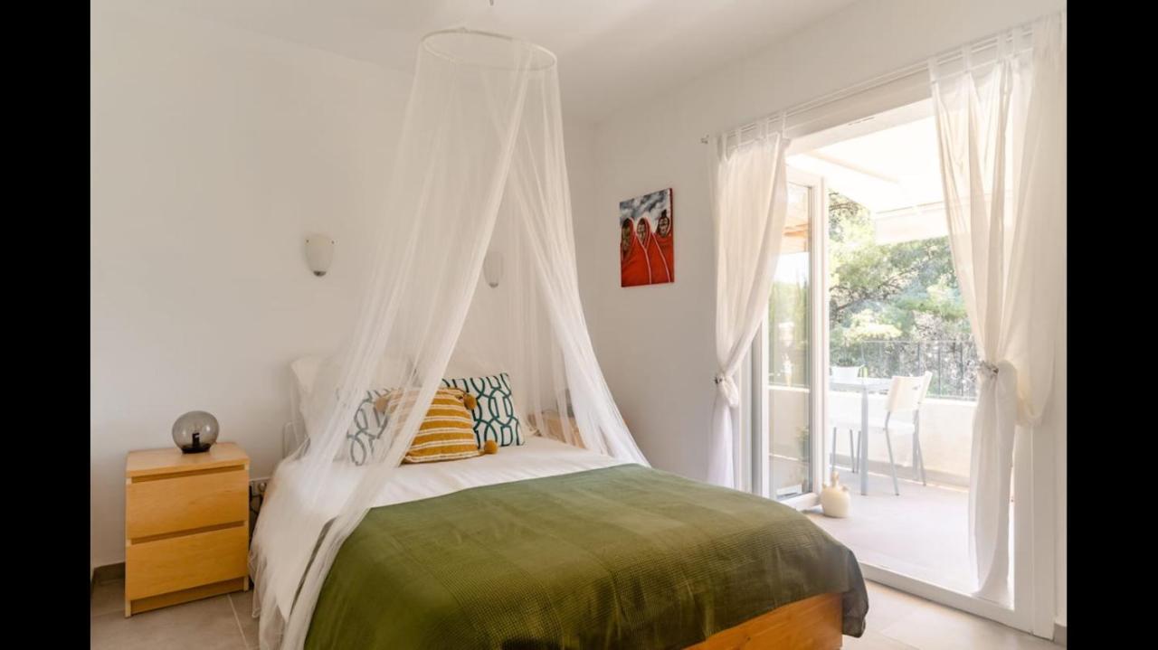 טאולאדה Bungalow A 2 Minutos De La Playa מראה חיצוני תמונה